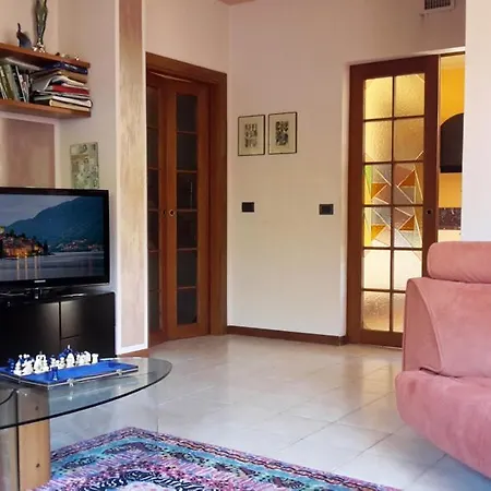 Rose Rossa - Larissa Holiday home *