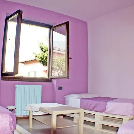 Holiday home Rose Rossa - Larissa Colico
